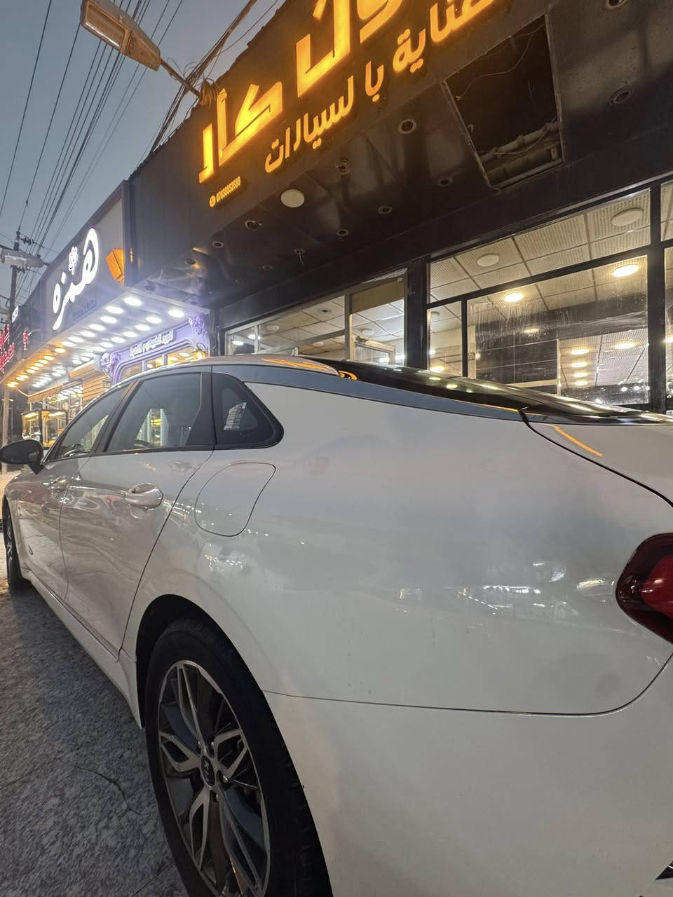 كيا K5 خليجي مديل 2021 - اقساط
رقم بغداد السيارة اقساط بعد اقل من سنة وتصير حرة بأسم بنية تسديد مباشر
ماشية 92 الف
المواصفات : نص فول
محرك 2000 دوش
حساس امامي خلفي
كاميرا امامي خلفي
تبريد امامي خلفي
الضرر:
بيها بارد بالباب الخلفي  عكس السايق بدون صبع + طكة بالبنيد الامامي على كد 4 اصباع مسحوبه كارت

السعر 168 ورقة
مكان السيارة بالبصرة

للتواصل واتساب فقط.
***********
