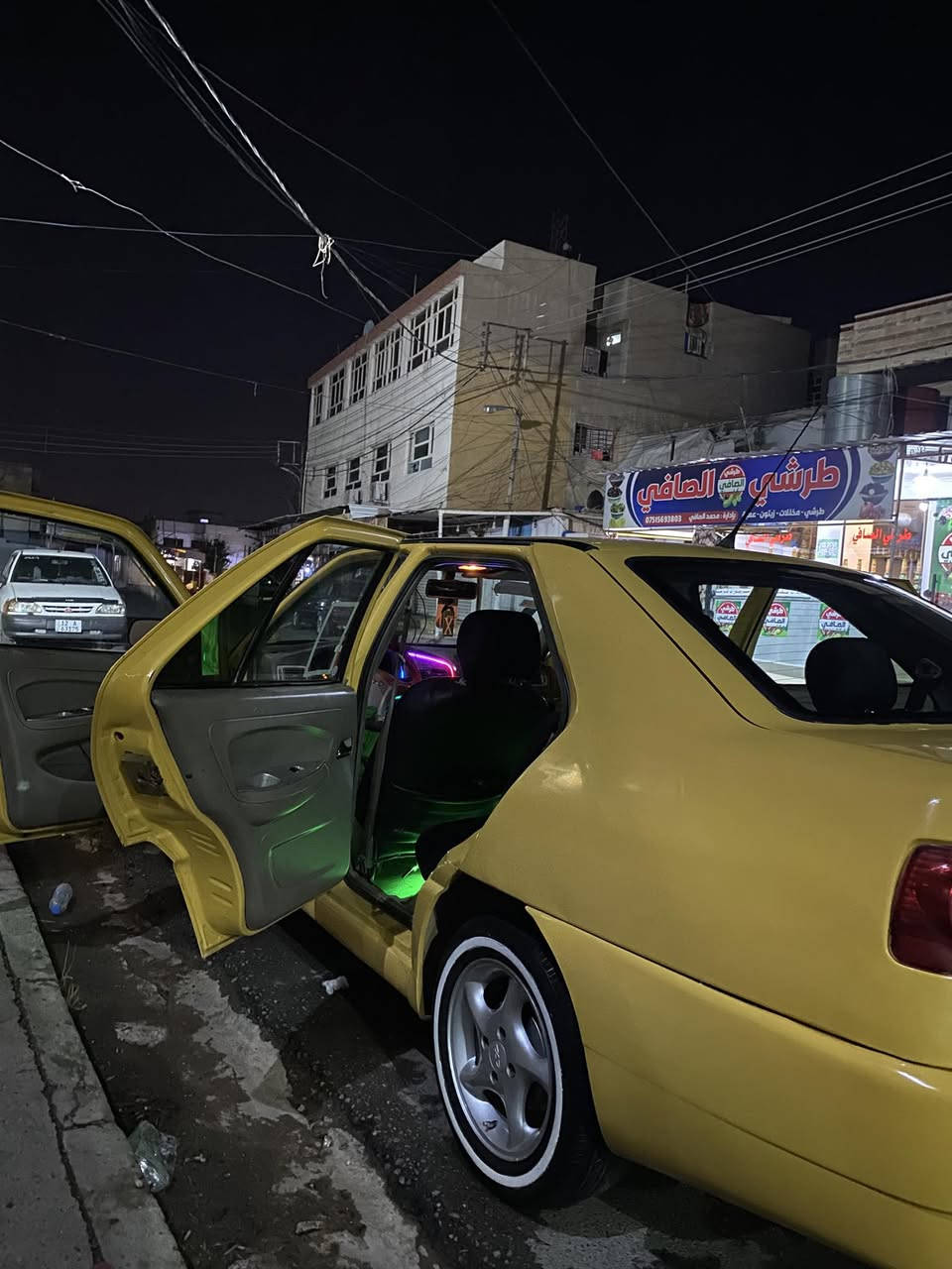 سلام عليكم
رقم نينوى 

سياره اكوين موديل11 

هيأ غرامت صفر 
شرط تحويل وكلا 
صبغ احزام جماليه فقط 

سياره حلوه ونضيفه مناقصها شي 

تبريد ثلج ❄️ + تدفاء

تايرات جديده 

ويلات جديده 

طخم جديد

دبلات جديده

جاملغات جديده بدون حادث وبدون لحيم

خيسانات مابيها سياره اكلين بعدها وضع شركه 

جامات كهرب 

محرك جديد 

كير جديد 

افلنجات جديده 

دسكات جديده

السعر 43 وبيها مجال 

خاص مغلق تصل عل رقم فقط تحياتي الكم

***********
