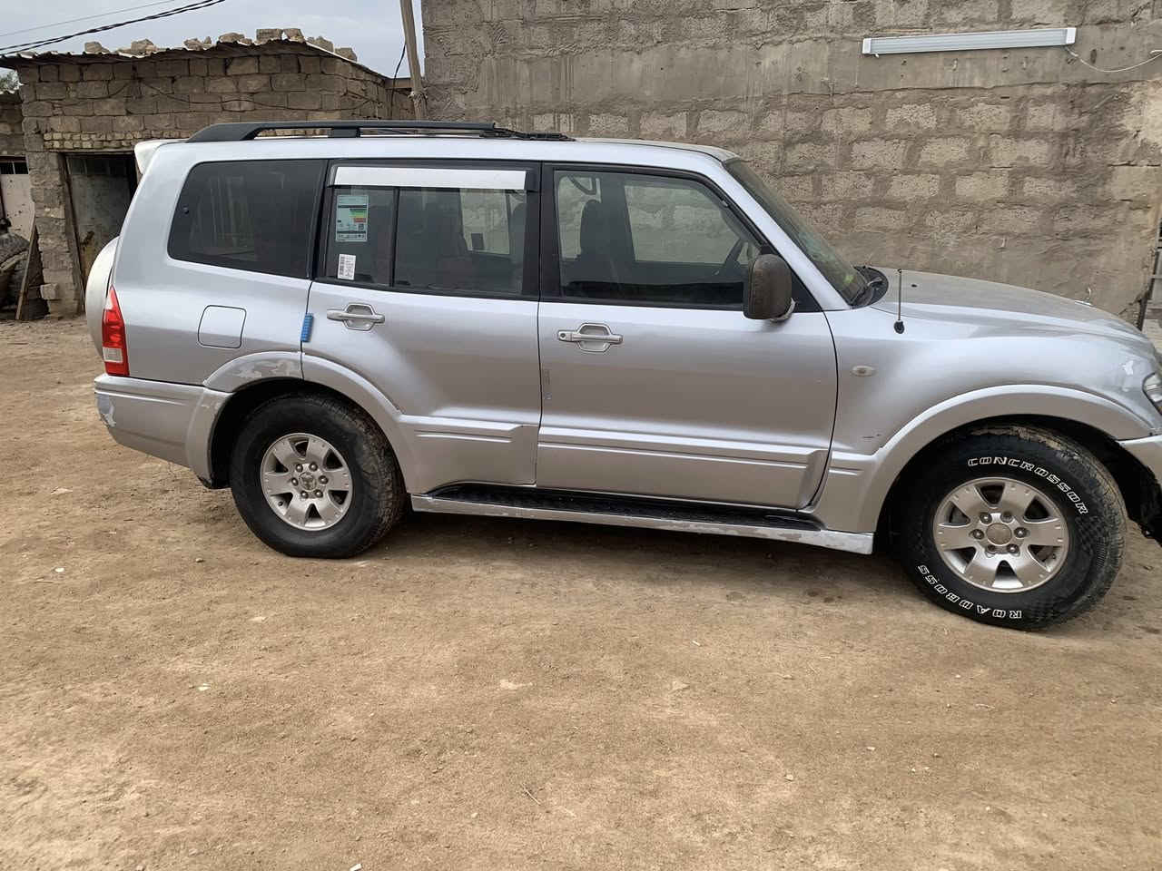 سلام عليكم بايجيرو موديل ٦ سياره مصبوغه حزام كير مكينه مكفول خير من الله تبريد تدفئه فول كلها شغال نشاط فول سياره مال بيت يرادلها ترتيب فقط تكم مكفوله رقم بغداد تحويل ثاني يوم حولك بسمي سياره مكاني سياره بغداد بسمايه سعر 85 بيها مجال بصيط 
***********
