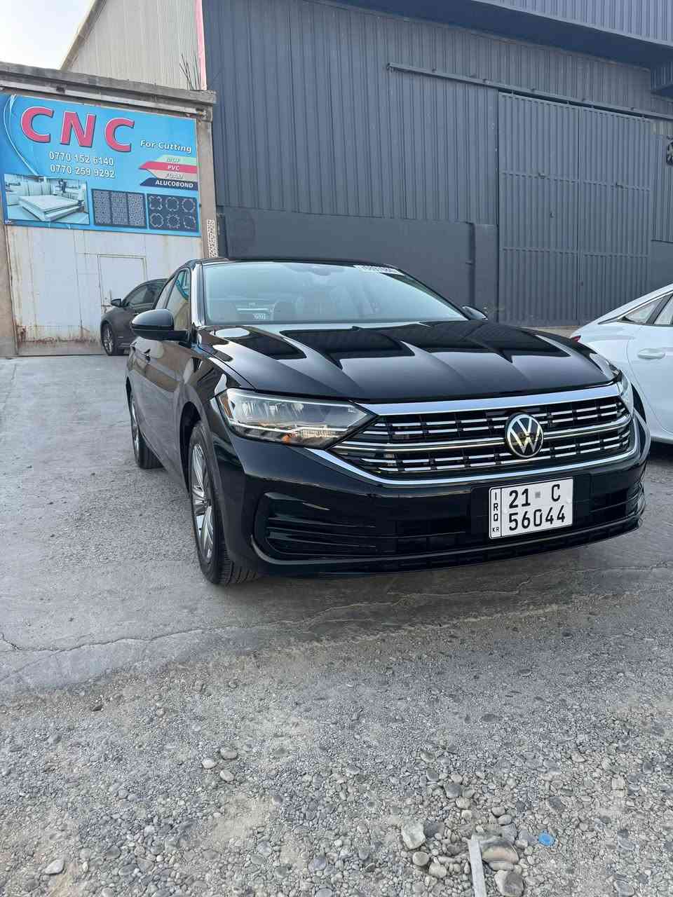 Volkswagen Jetta 2023 SE
جیتا ٢٠٢٣ SE 
یەک پارچە سبوخ بێ ناو گرتن بە شەرت 
ئیرباگ سوکان تەقیوە سوکانی بە کامل بیلادی گۆراوە 
ناو کرێمی 
کوشن کارەبای 
کوشن گەرم 
کوشن جلد

ستارت ستۆپ .. 
رادار تەنیشت .. پێش و دوا .. 
خەتی جادە 
بەسمە .. 
شغال .. 
٢٣٠٠٠ مایل ڕۆشتوە 

***********
***********

