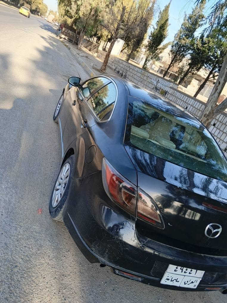 سلاوی خۆاتان لیبیت
مازدای  زووم 6مۆدیل 2009خلیجی  نرخی 75گلاو معملە
***********
***********
سەنەوی تازیە . بەشەرتی تەحویل و خرامە. سی پارچی بۆیاخە. گیر مەکینە و تەبریت بەشەرت.
مواسفات.ناو کریمی . سوکان فولیوم. تەعدیل سرعە. ئۆتماتیک . دبل گیر. قفل مەرکزی . جام کاربای. ئاوینە کاربای. 
چوار تای تازی لەسەرە.
شیون ناحی تەکیە نزیک سلیمانی 
زۆر سباس السليمانية, العراق
