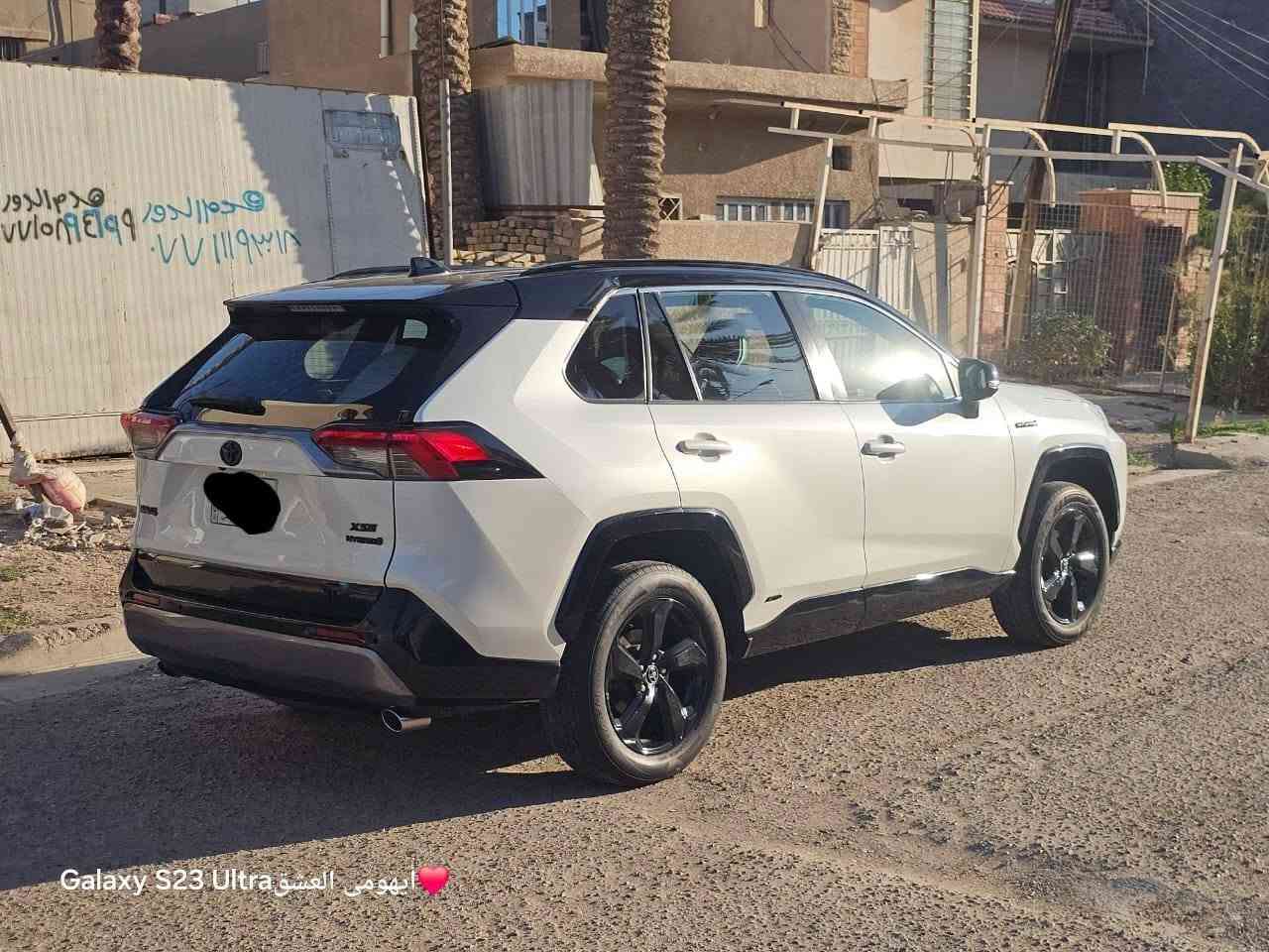 للبيع 
راف فور 
موديل ٢١
XSE
فول مواصفات 
بدون ايرباك 
لون ابيض 
تو كلر 
فتحه 
 بصمه و بصمه ابواب
رادار امامي وخلفي 
صندوك كهرباء 
ماشيه ٧٢ الف
السياره بدون اي نقص بشرط
حادثه
بيه صندوك صبغ 
وجاملغ امامي مبدل اصلي بدون صبغ 
وباب  السايق بل عراق ابو دراجه شخطه وصبغته
اتصل 
وارسلك صور الحادث 
***********
السعر ٢١.٥٠٠
مكاني 
بغداد حي الخضراء
