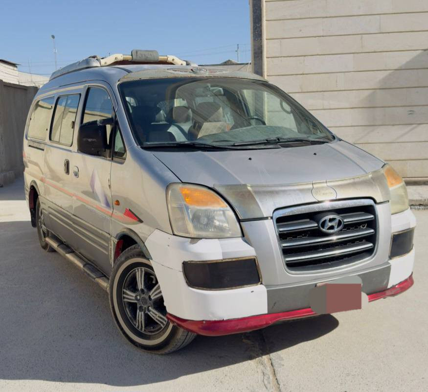 السلام عليكم
استاركس ٢٠٠٧ مفتوح كير عادي محرك بي نفخه رقم احمر 
السعر ٦٠ وبي مجال
عنوان السياره البصره  ابي الخصيب 
***********
