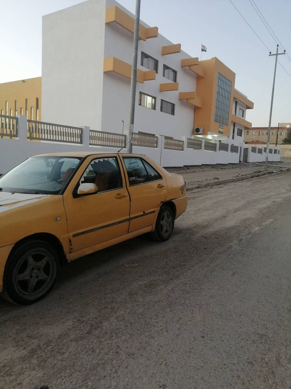 كوين للبيع 2010 رقم بغداد الماني شرط التحويل الشرعي بالموصل  كابون بانزين بيها غرفه نظيفه مابيها معجون ولاضربه مطلوبه هيئه وسنويه ساقطه من 2018 السعر 19وبيها مجال شي بسيط الاستفسار ***********
