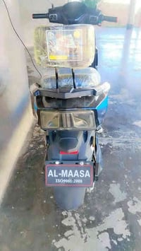 خوان عندي دراجه البيع  جديده ماشاء الله  السعر 750مكاني المشاهده 07502...