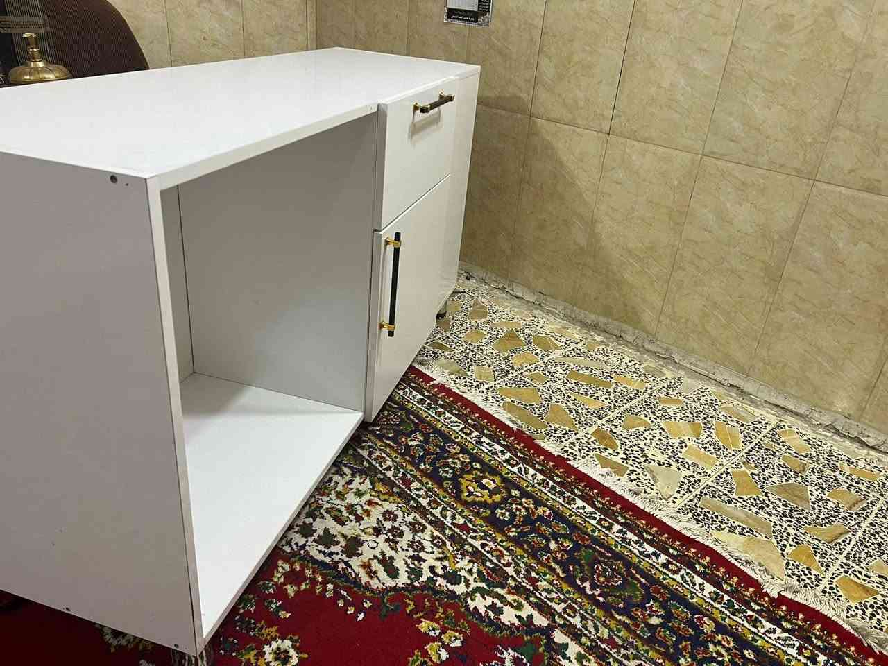 ميز كاشير متعدد الستخدام شغل حطاطه جديد للبيع الانبار الصقلاويه *********** سعر 250 الف
