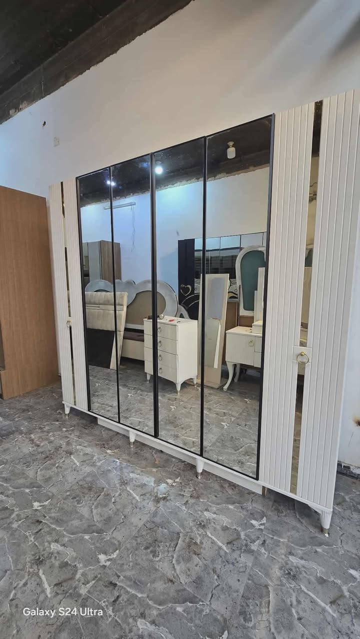 غرفة نوم مستعملة🇹🇷
عدد القطع / 9
نضام / أبواب 💢 
سعرها / 750 💸
شد ونقل داخل بغداد مجاني🚛
يوجود توصيل محافضات 🚛


**إذا كنت صاحب هذا الإعلان وتريد حذفه لأي سبب، رجاءا أرسل رسالة إلى الدعم الفني**