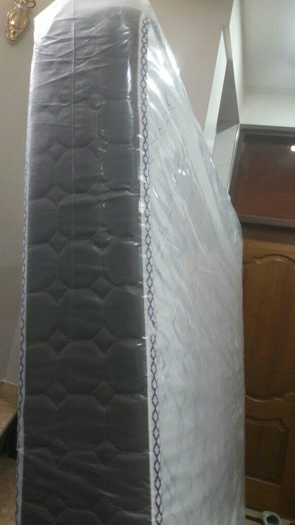 السلام عليكم  مندر طبي اصلي  للبيع  العرض 180وطول 200 التواصل مع صاحب الرقم ***********
