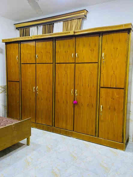 سلام عليكم للبيع غرف نوم هودج خشب صاج داخل وخارج بشرط 5 ملم حطاطه كنتور ملحق 6طابقين استخدم قليل عنوان الرمانه البعبيد سعر 900 وبي مجال ونقل وشد مجاني واصل لباب بيتك 
***********/وتساب
