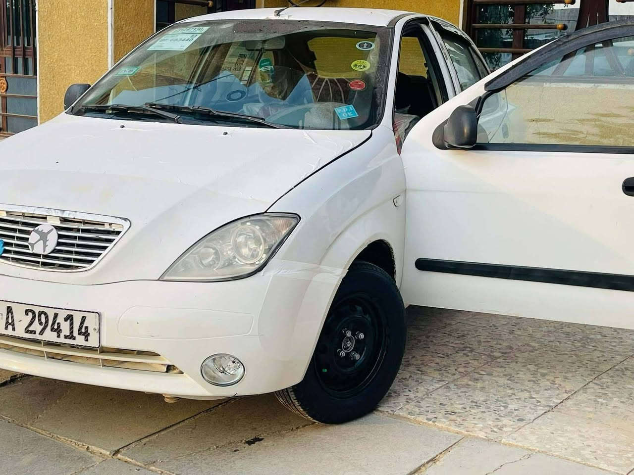 اسلام عليكم طيبه موديل 15 رقم واسط نكليزي سنويه 27 سياره كفاله محرك صدر امامي خلفي جديد دوشمه جديده تخم تاير وسبير جديد الكشره شوف العين سياره جديده بمعنه الكلمه سياره ما مشتغله مال بيت مكان بغداد ناحيه الوحده قرب مجمع بسمايه السعر ،،،،38 وبيه مجال قليل الشراي ينتصل ***********
