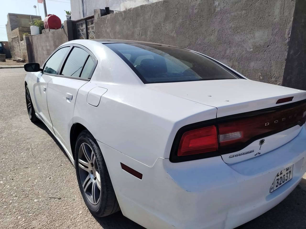 جارجر 14 للبيع رقم اربيل باسمي تريد وكاله تريد تحويل السنويه جديده لحد 30 كير محرك سدر جديد السياره كفاله عامه فقط جملغ الامامي تقسيم مكان السياره ميسان السعر 140وابيها مجال. _***********_
