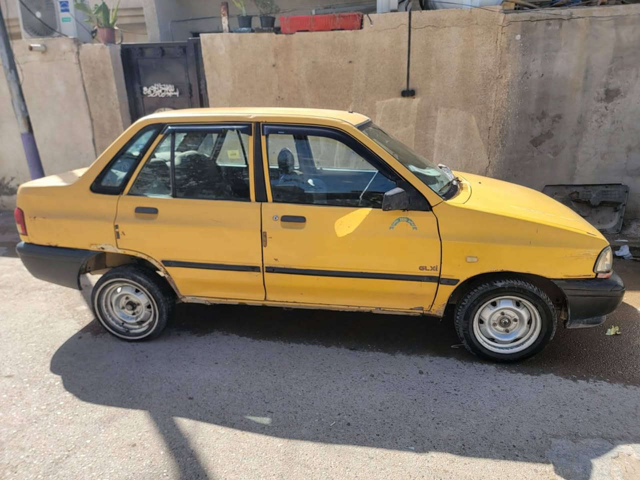 سايبا 2010 للبيع
مكينه وكير برايد  شديتهن من الحاوية مكفولات 
برانكيت شواصي مكفولات 
زوج تايرات امامي _صدر امامي _ دوشمه جديدة
 تخم ويل جديد وياها 
السعر 27$ بيها مجال 
بغداد الشعب ***********
