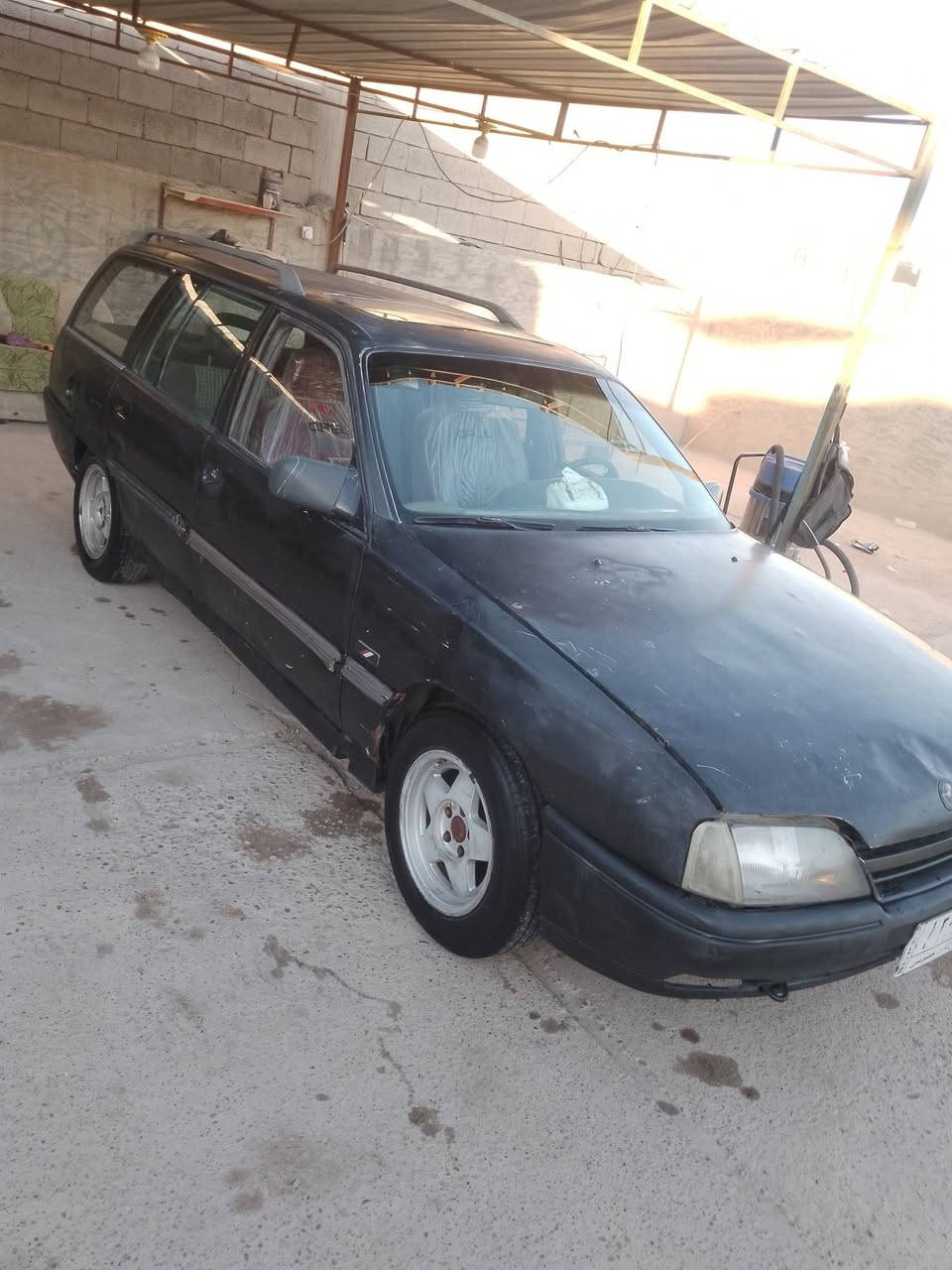 السلام عليكم
اوبل اوميكه رقم صلاح الدين شرط التحويل موديل 1990 كير مكينه شرط صدر نضيف تايرات نضيفات كهربائية شغاله السعر 20 وبيه مجال مكان تكريت الديوم 
البيع أو امراوس حسب القناعه 
***********
