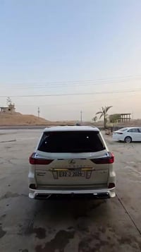 لكزس LX570 • ٢٠١٧ • اربيل