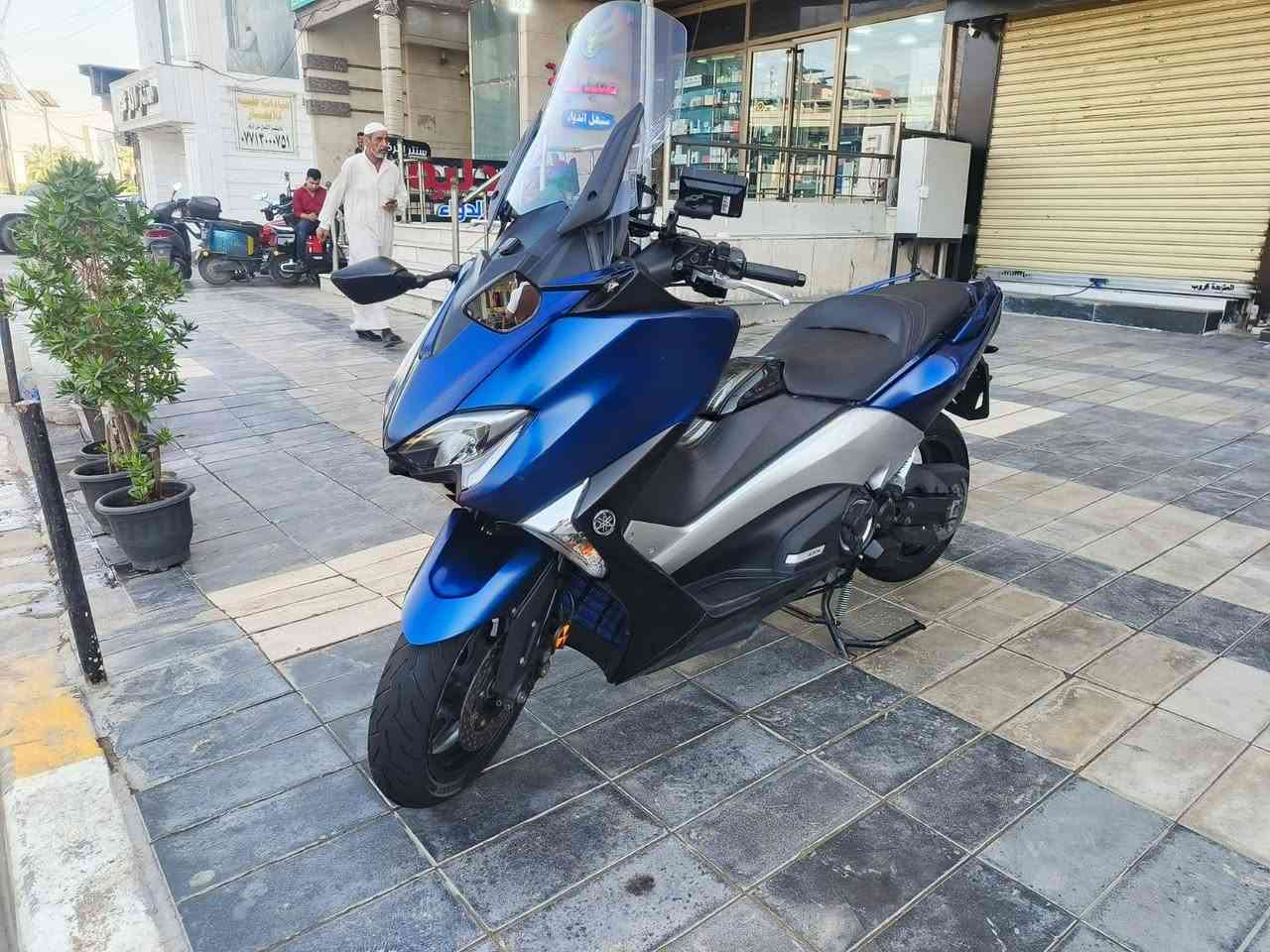 السلام عليكم
للبيع فقط. TMAX DX 2019
الدراجه مال حاويه قبل ٩ أشهر مشتريها
شدلها تخم تاير ابو الجدحه 400$
مكان الدراجه ساحة بيروت
***********
