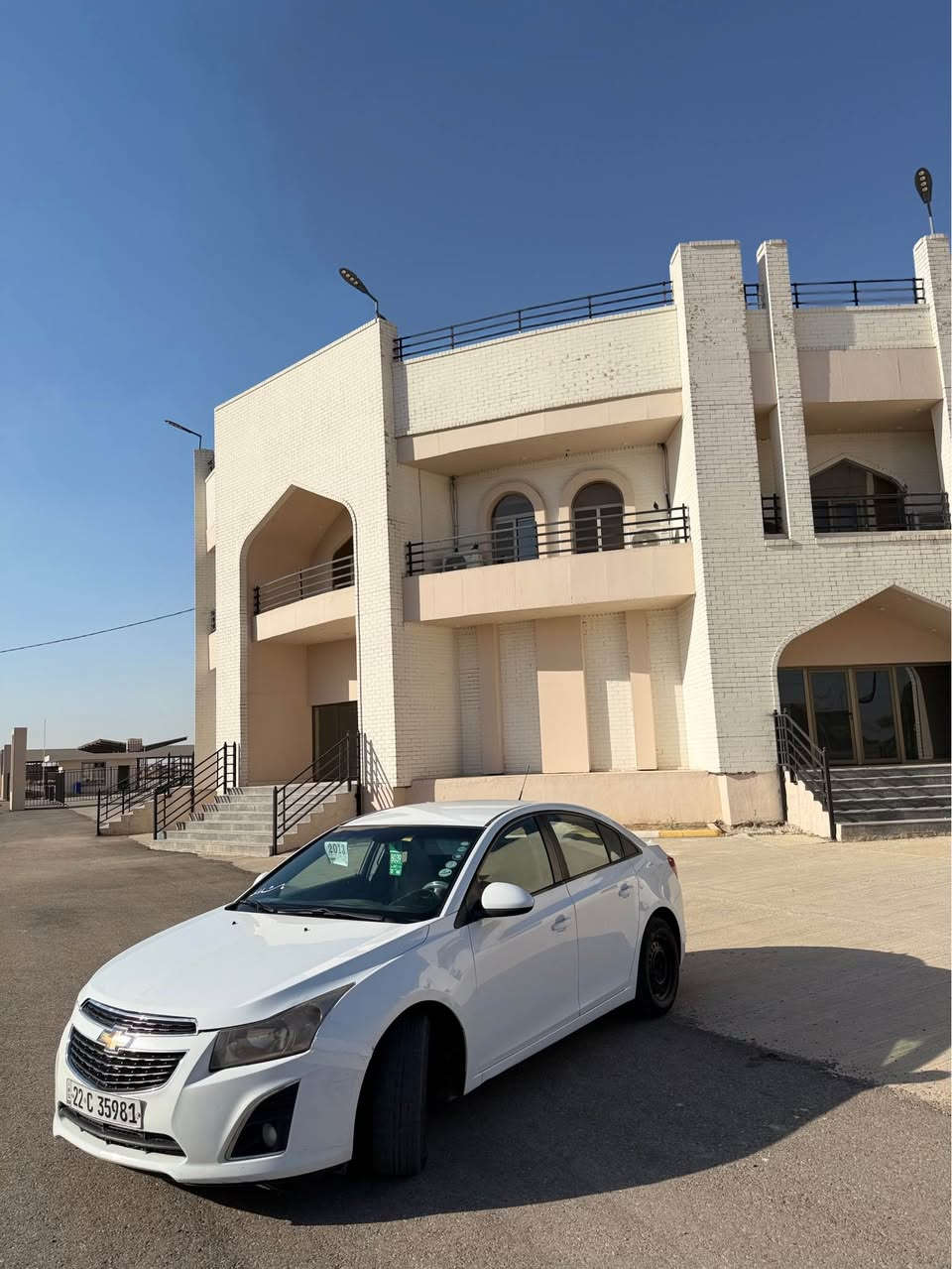 شوفرليت كروز موديل ٢٠١٣دووبست صبوغي هيا بيمسروفة كير مكينة بشرت ژم. *********** كركوك, العراق
