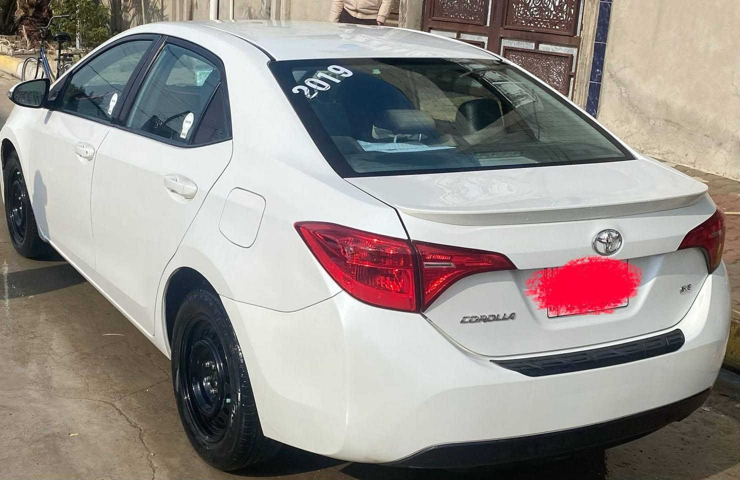 19  SE
ثلاث قطع امامي 

بنيد بلادي واثنين تجاري مع طخه بسيطه راس شاصي 
رقم دهوك بسمي وع ايدي فقط
سياره ماشيه 70ميل فقط 
***********

سعر136 وبيها مجال
