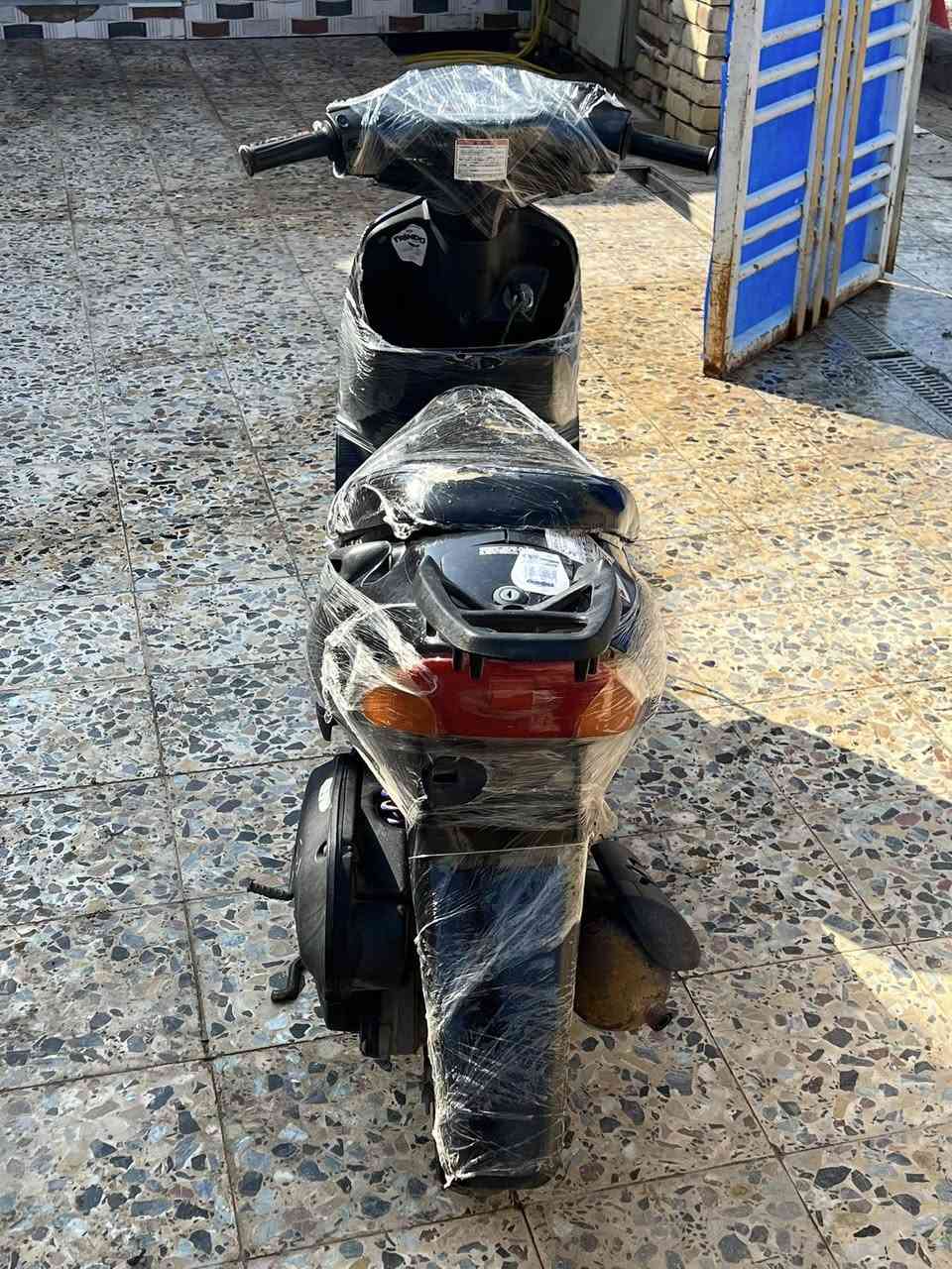 سلام عليكم دراجه ساسوكي لبيع دراجه كلش جديده وعله يدي مطلعه رمبه صارله ربع تشر منطالعه دراجه كلش جديده سعر 450وبيه مجال ***********
