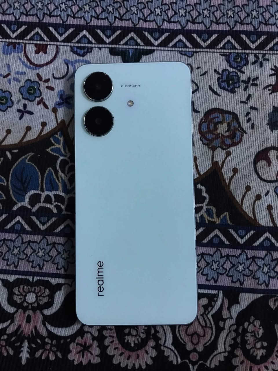 السلام عليكم
جهاز للبيع مواضفات قويه وسعره مناسب جدا 
جهاز ريلمي NOTE 60x  اصدار 2025 
ذاكره 128 
خطين  
جهاز قوي العاب واستخدام شخصي  بي فطو بالشاشه مماثر ع اللمس نهائيا 
اشتريته جديد بـ 380
وهسه توازيت ع بيعه 
خليت صورتين للغيوم اخذتهن بكامرته 
سعره 65 الف 
مكاني بابل ابي غرق اتواجد بمركز الحله 

***********
