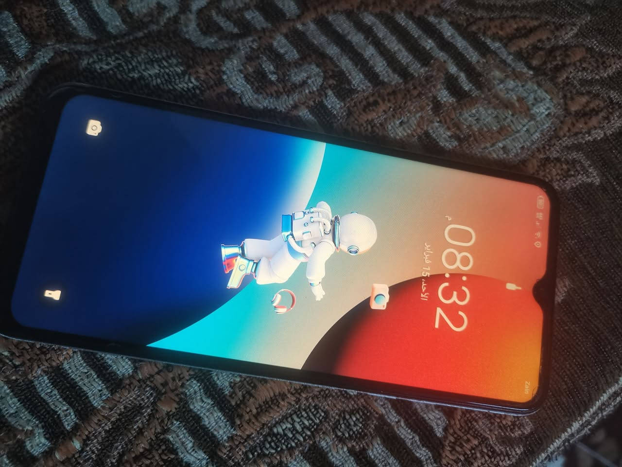 تكنو سبارك 10 
70 
***********
