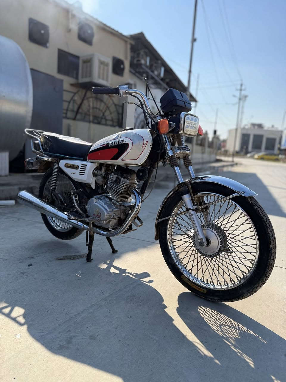 🔴دراجه تايكر لوان ابيض🔴
عنوان الدراجه موصل نبي يونس 📍

✔️دراجه تايكر أربع لوان ابيض 
✔️دراجه كدام العين 
✔️السعر 250
✔️ العنوان موصل نبي يونس 
 ✔️ اهل ال 200لا اتعب نفسك اصلا ماابيع
        مع تحياتي للجميع 

للتواصل عل ارقام ما تتواجد عل فيسبوك ولا ماسنجر

اتصال 📞 ***********

اتصال 📞 ***********
