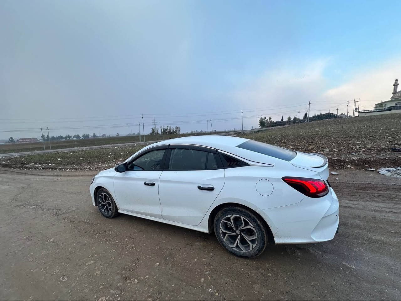 Mg gt گئر عادي2025 مانگي 5 
26000رويشتيه 
 قفلي ١ دفتر
جامرغي سه كن يك بست قوبه جام نه كرديه همو شتي به شرت  
*********** أربيل, العراق
