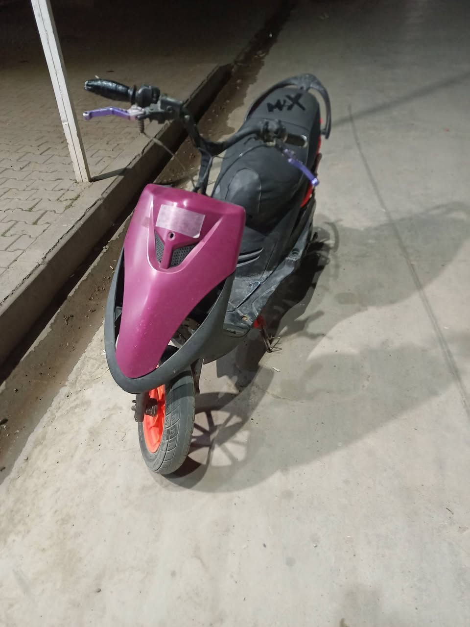 السلام عليكم ماكس عدله موديل 2003بوشه 55 كلجات رياضي  للمراوس شعندك نزل السعر 325وبيها مجال


**إذا كنت صاحب هذا الإعلان وتريد حذفه لأي سبب، رجاءا أرسل رسالة إلى الدعم الفني**