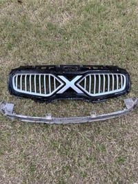 شباچ  سبورتج X خليجي   للبيع مع براكيت دعاميه سعر 75,000الف  077524841...