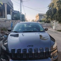 جيب شيروكي • ٢٠١٦ • ١٠٠ الف ميل