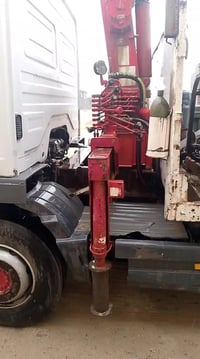 كرين يونك للبيع 2سلايت طنين وا 900مكفول كفاله عامه لا فطر ولا قطره لحي...