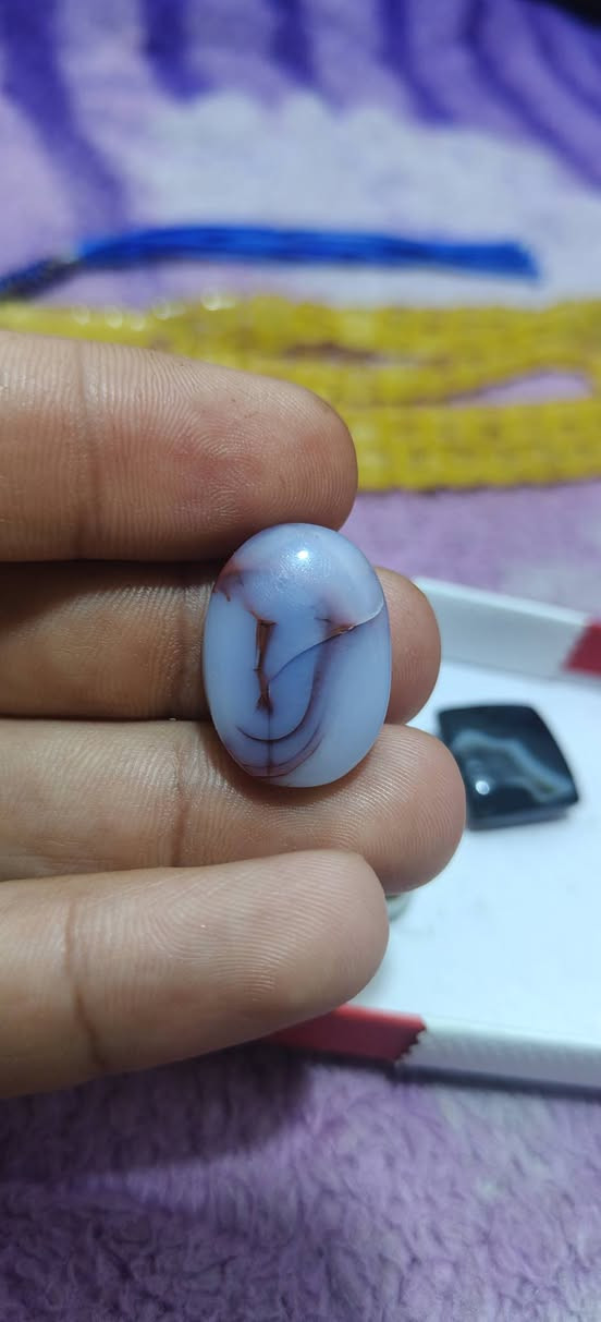 سلام عليكم ورحمة الله وبركاته احبائي اعضاء الگروب
احجار كريمة من العقيق والجزع البقري المميز 
الحجر الاول عقيق يماني سماوي مصور تصاوير من الجهتين 
والحجر الثاني عقيق يماني مصور من الجهتي يشف لون احمر دم الحجر الثالث جزعة بقري هندي حجر فول طاقة ملاحظة الاحجار كلها تشف وقطع اصلية سعر الحجر 10 الف دينار واني خادم للطيبين اذا تريدهن شلع ب 25 واني بخدمتكم 
عنواني ( النجف الاشرف _ كوفة _ حي ميسان ) ***********
