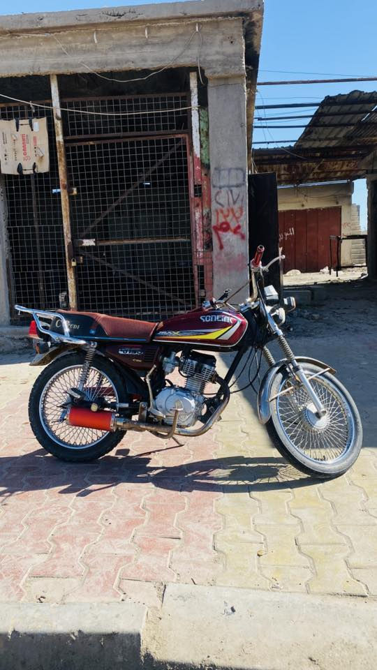 السلام عليكم..تايكر موديل 2020 شرط ما مفتوح المحرك دمعة نشاط كهربائيات كلها شغاله هورن شغال كزوز رياضي صوت قفاز التواير جدد والنضافه گدام العين السعر 400 وبي مجال الخاص مفتوح وهذا الرقم ***********
