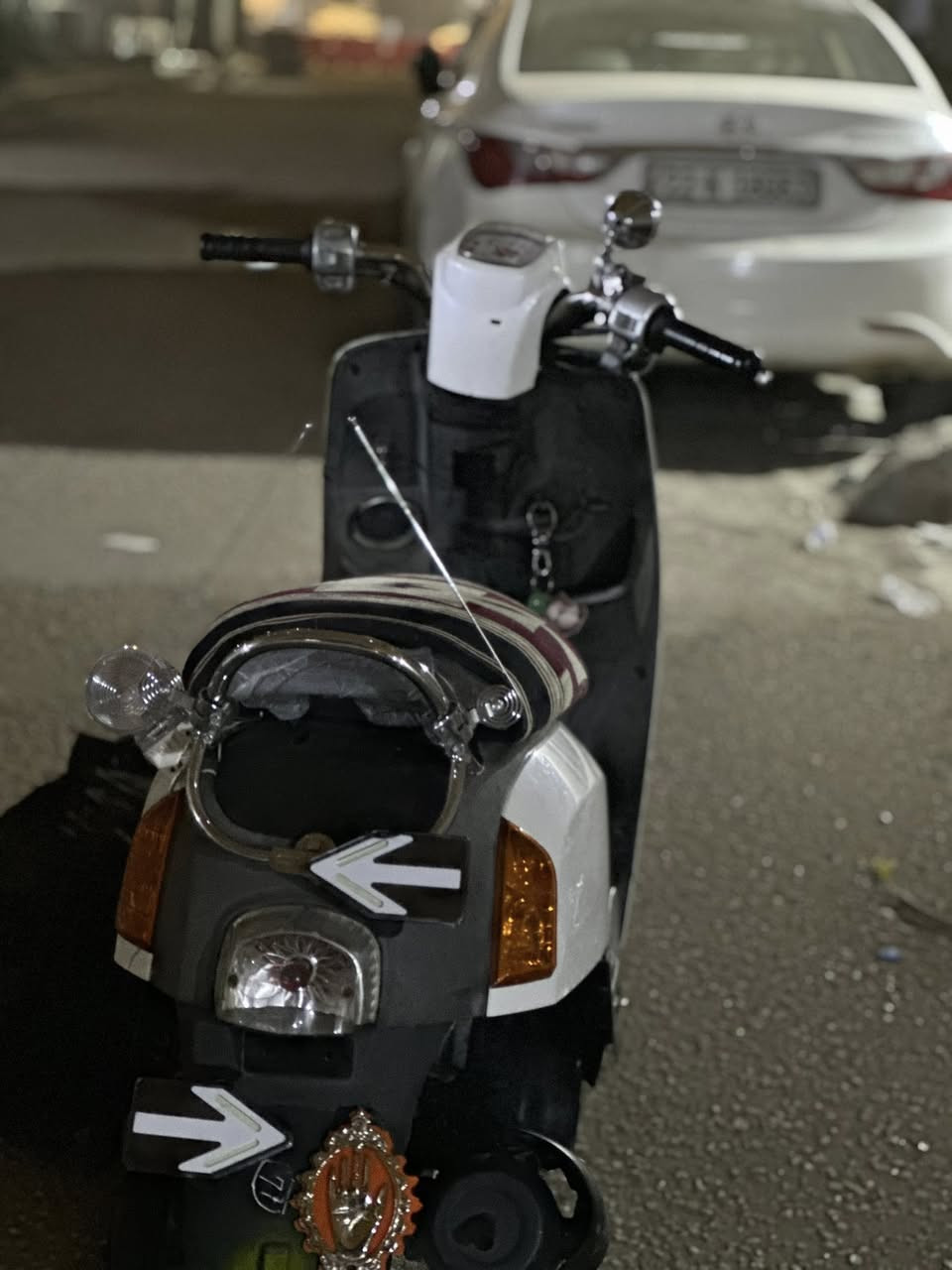 سلام عليكم بوليس مديل ٢٠٠٧ بلاديه كلها كفرات ختم داخلي سعر ٨٠٠وبيها مجال رقمي ***********ابيع بدون غراض مكان كربلاء باب طويريج
