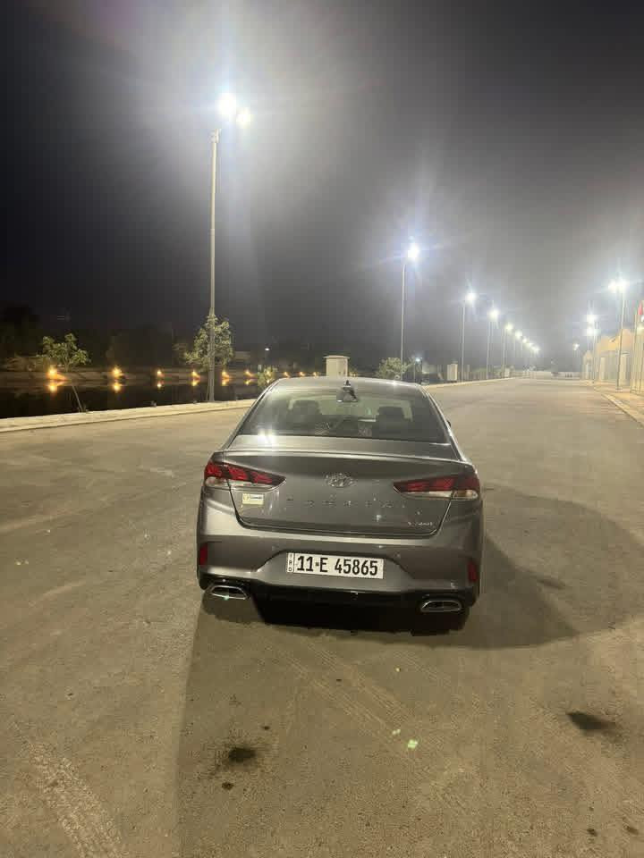 سوناتا 2018
1/1 ليمتد سبورت

ماشیه93 حقيقي شرط

المواصفات
فتحه
اشاير بالمري
شفتات ستيرن
سماعات انفنتي
تحديد مسار
داخل صاجي 
بصمه + بصمه ابواب 
كشنات جلد سبورت 
ستیرین حرف D رياضي
 3 أنظمه قيادة تتغير بلشاشه 
تدفئه كشنات 
ليد امامي بلاد عالي ناصي + منظومة زنون
رادار جانبي رادار امامي مانع اصطدام 
نظيفه جداً وجديده ومتحتاج اي مصرف 
محرك كير صدر تبريد تخم تتاير 25  كله جدید حادثه ناشر صورته بسيط جداً بدون ايرباك فقط هذه بدون اي حادث بلعراق
كيج الوانه احمر سبورت + دوسات سبورت

السياره تجي دفيوزر خلفي بلادي
دبل كزوز رياضي
لحيه امامي بلادي
سكوبات جوانب بلاد

رقم بغداد انكليزي الجديد تحويل ثاني يوم

العنوان بغداد البلديات
***********
