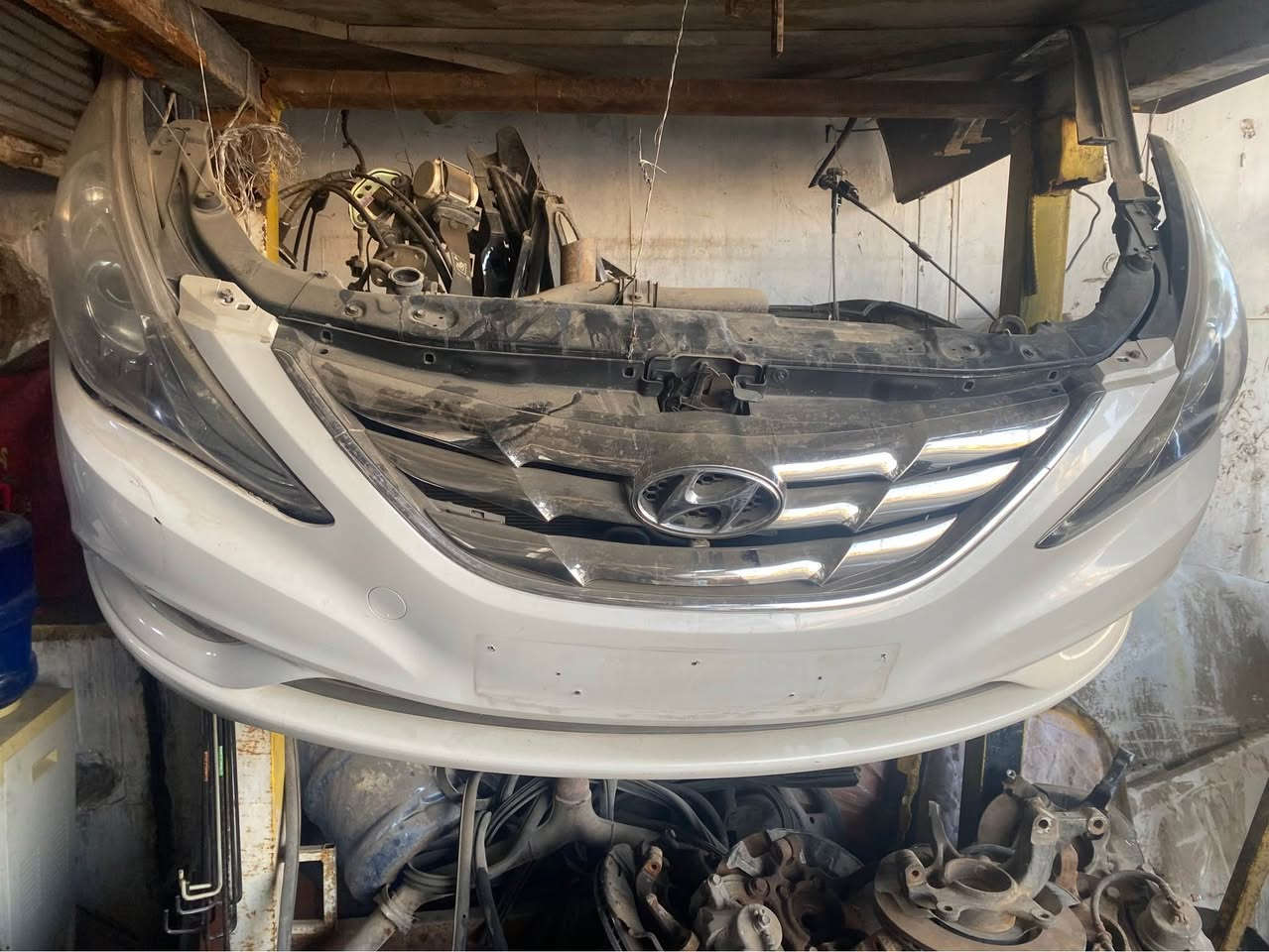 سلام عليكم 
عراض سوناتا مضلع وقديم دعاميات وبكلايتات
وعنابير كامله مكان حله حي الصناعي متوفر ربع كامل ومتوفره دعاميه *********** Singapore
