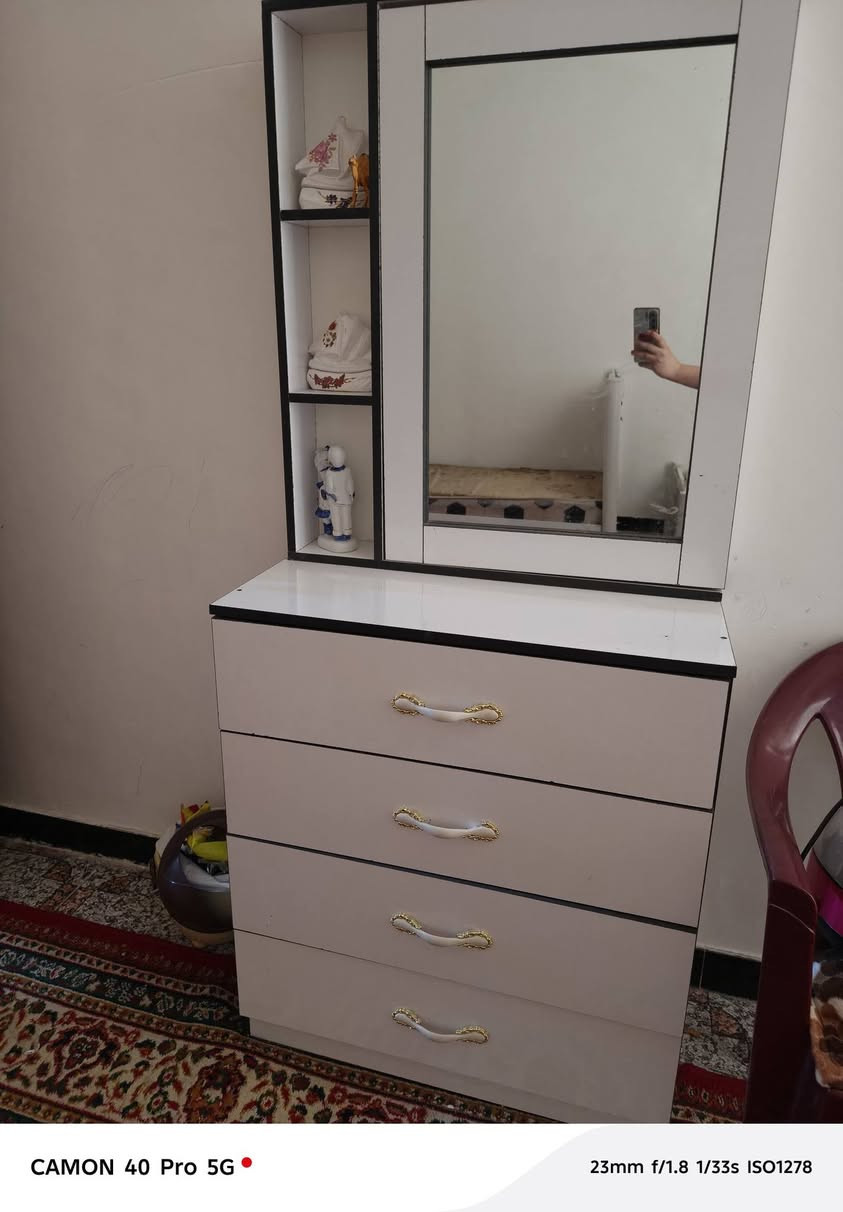 كنتور مع ميز مرايه


**إذا كنت صاحب هذا الإعلان وتريد حذفه لأي سبب، رجاءا أرسل رسالة إلى الدعم الفني**