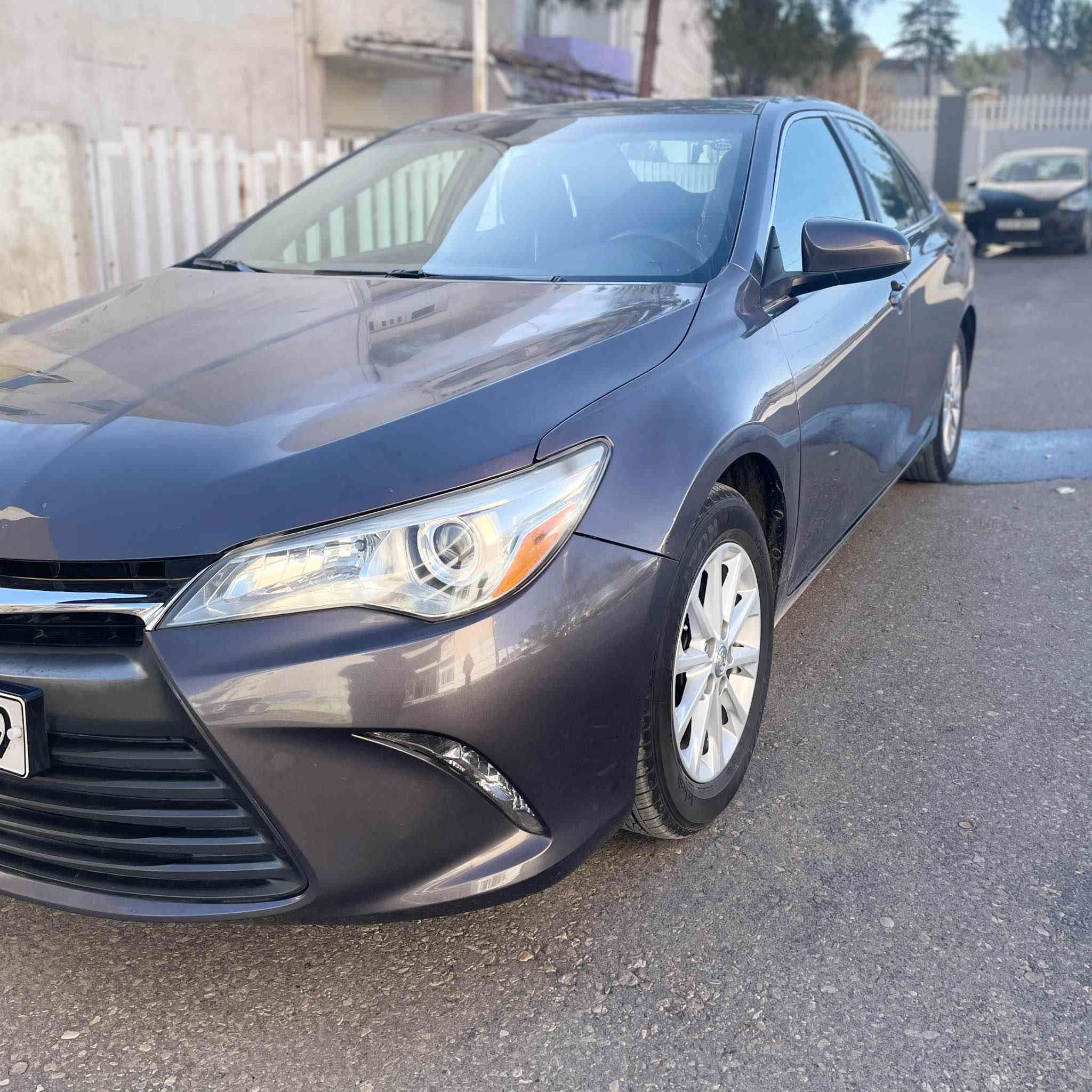 تؤيوّتا كامرى : موديل 2016 بوّ فروّشتن.  دوو پارچەی بۆیاخە  مواسهفات LE تمنها 49 هەزار ڕۆشتوە مایل بەشەرتی فەحس گێڕو مەکینە تەبرید ڕێگەواو بان سەنەوی بەشرت تاێەی و ڕۆنو هادرۆلک تازە گۆڕاوە یەک دینار مەسرەفی تیانیە بۆ زانیاری زیاتر نامە بنیرە بۆ *********** السليمانية, العراق
