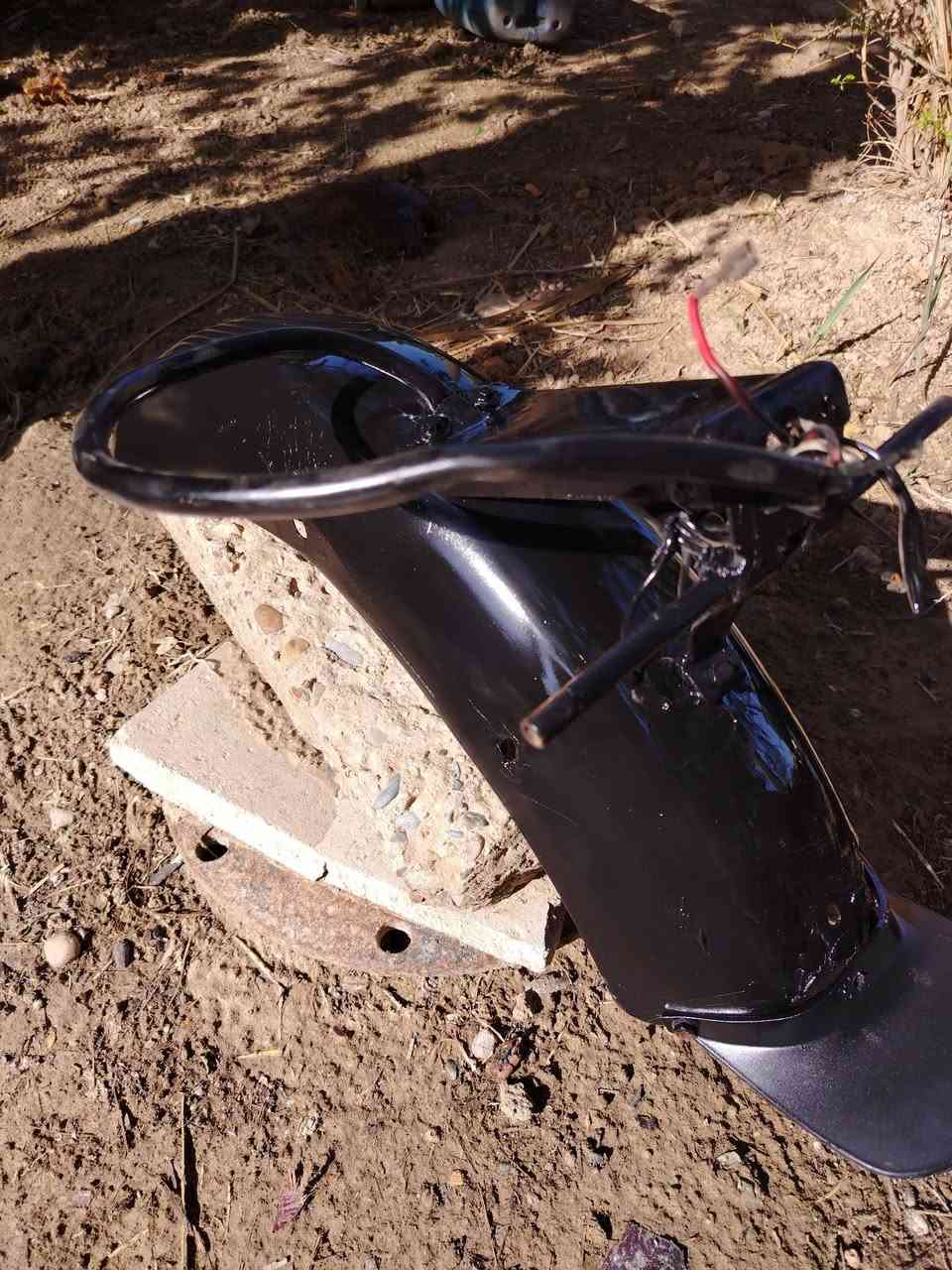 جاملغ خلفي ٨٢ نظيف مصبوغ جديد لبيع توصيل موجود *********** بيه واتساب فقط
