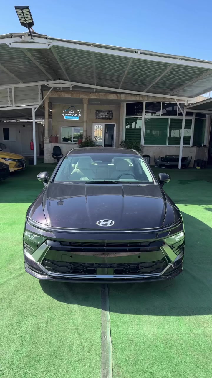 2025  HYUNDAI SONATA

     👈🏻 السيارة موجودة في الاردن المنطقة الحرة 👉🏻 
             
        🔥🔥 مقطع فيديو تفصيلي عن السيارة  🔥🔥

♦️ رقم شاصي السيارة موجود من ضمن التصوير ♦️ 

 
سعة المحرك:-  2.5 بانزين 
المسافة المقطوعه :- 11689  mi 
اللون :- فيراني     
الموديل:- 2025
عدد المقاعد :- 5 مقاعد 

الاضافات#👇👇
 شاشه كبيره 
فرش مخمل   
تحكم سرعه
تحكم مسجل 
ويل 19 انش
كأمره خلفية 
هاند بريك كهرباء
لايت زينون
تشغيل عن بعد  
حساس تجاوز
اشاره بالمرايا  

و المزيد من الاضافات في عالم (( SONATA )) 

             🚘. ضرر السيارة كما هو بتصوير   🚘   
                              مصلحة جاهزة 
                                  

🚦🚦🚦السعرعلى الخاص فقط  🚦🚦🚦🚦
🔺🔺🔺🔺🔺🔺🔺🔺🔺🔺🔺🔺🔺🔺🔺🔺

📍 الفروع:

العراق - بغداد - جانب الكرخ - معارض البياع - الشارع الثاني - معرض الهاشمي 

العراق - الموصل - حي الزهور - دورة النافورة مقابل مطعم بشار الطائي - مكتب فارس رجبو 

العراق – بابل – المسيب – طريق السدة – معرض مع مكتب مزاد - شركة علي الريس المعموري 

العراق - بغداد - الدورة حي دجلة - مكتب مزاد - شركة علي الريس المعموري 

العراق - بغداد - جانب الكرخ - حي الحسن - مقابل مجمع البشير ( مكتب ال عسكر للمزادات ) 

الأردن – الزرقاء – المنطقة الحرة – شارع 21 شمال 
شركة علي الريس المعموري (معرض البيع المباشر)

الأردن – الزرقاء – المنطقة الحرة – شارع 13 جنوب (ساحة الاستلام والتسليم)

الأردن – عمان – الجاردنز – قرب دوار الواحة – مكتب مزاد شركة علي الريس المعموري 

📞 للتواصل والاستفسار:

المبيعات المباشرة 👇🏻👇🏻👇🏻👇🏻👇🏻👇🏻👇🏻 
  الأردن: 00962791707787 ابو عبدالله 
—————————————————————

المتابعة و النقل من الاردن للعراق 👇🏻👇🏻👇🏻👇🏻👇🏻 
الأردن :- ‭‬ ‭00962 7 9861 1811‬ ابو محمد 

📩 Messenger _ WhatsApp _ IMO _ Viber

🖋 بإدارة: أبو عبد الله الموسوي

((إن أرضيناك فتحدث عنا، وإن لم نرضك فتحدث إلينا))

🔖 #سيارات_أمريكية #استيراد_سيارات #سيارات_كندية #عروض_سيارات
#الزرقاء #المنطقة_الحرة #سيارات_العراق #سيارات_سوريا #سيارات_الأردن
#علي_الريس_الموسوي #تجارة_السيارات
#موؤسسه_الشهداء


**إذا كنت صاحب هذا الإعلان وتريد حذفه لأي سبب، رجاءا أرسل رسالة إلى الدعم الفني**