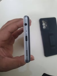 A72 • ١٢٨ جيجا • مبدل شاشه
