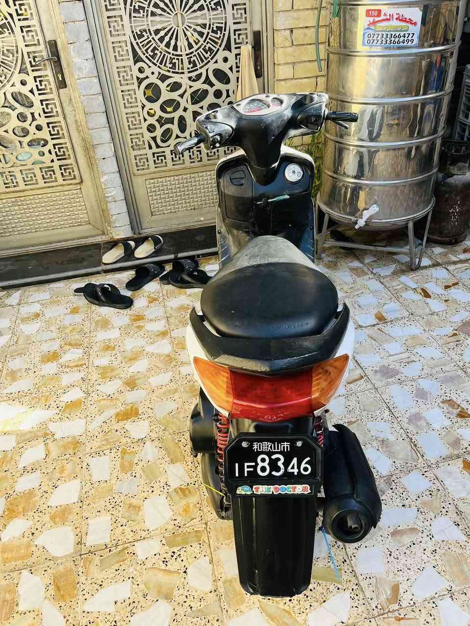 سلام عليكم سكنس.
140 نضيفه جداا للبيع كفرات نضيفه محرك خير من الله 
نكره سلف كلهه كامله مكمله 
مكاني رئاسه العبيدي شارع عشرين 
سعر ب 450 وبيهه مجال قليل للاستفسار اتصل
***********
