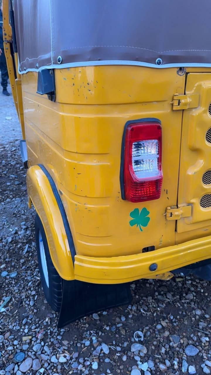 سلام عليكم تكتك موديل 2019رقم بغداد تحويل ثاني يوم اي نقص ما بيه كبل لشارع السعر 6800رقم هاتف***********بكان بغداد الشعلة
