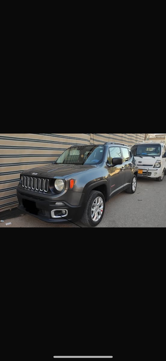 السلام عليكم للبيع جيب جرينياد 2017 رقم اربيل
اربعه سلندر 2400 
 وارد اميركي فتحة سقف حساسات لدات جديده لون رصاصي 
ضربت بحافه البنيد من كدام و من الزاوية "مرشوش مو كله بس على كد الضربه " السيارة مال البيت مداريها امانة الله ماشيه 90 الف  السيارة نضيفة بشكل تحويل ثاني يوم
مكان السيارة بغداد المنصور 
السعر 125$ 
الرقم *********** 
ممنونين ادمن
