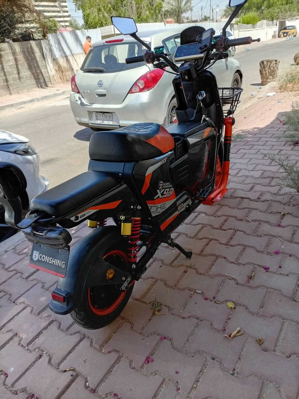 السلام عليكم للبيع X900بطاريات ٥ كبار سويجين بصمتين دراجه جاااهزه من كلشي ونظافه كدام العين سعرها ٤٥٠ وبيها مجال مكاني بغداد قرب كراج علاوي اي استفسار ***********وتساب محمول للشراي فقط
