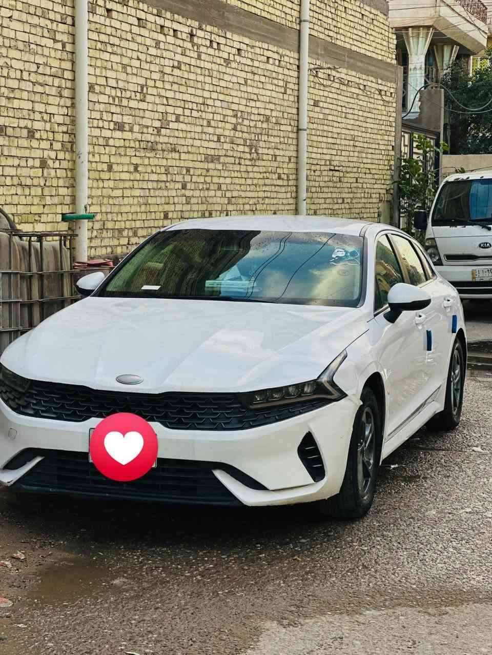 K5 2021 ابيض
كي فايف 21  محرك 1600 تيزبو. سياره نضيفه.  نص فول  
تبريد مكينه مكفولات حداديه. معوقين بغداد. رقمها بنيه معوقه بسمها

الحادث بنيد مقدمه وصندوك   
وكاله عامه مكاني البصره ***********
