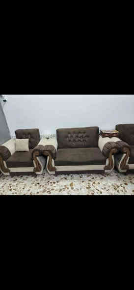 تخم ونصف قنفات للبيع الاتصال ***********
