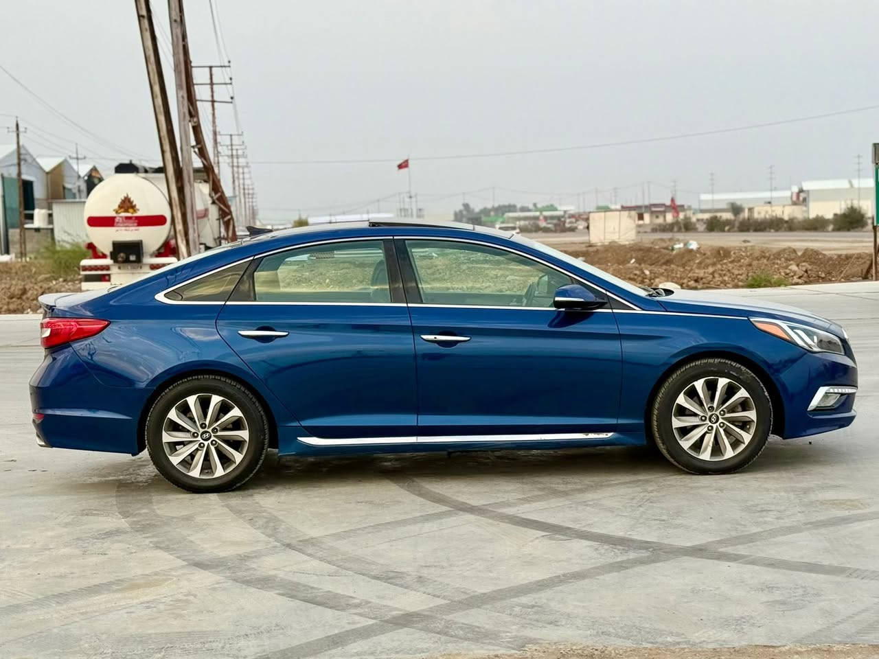 السلام عليكم
سوناته موديل 2015 

وارد كندي 

سياره رقم سليمانيه 

سياره بسم شخص كردي تحويل او وكاله 

سياره فول موصفات سبورت  

محرك 2400 محرك مكفول مامفتوح

كرسي 🪑 تدفئة تبريد 

كرسي 🪑 كهربائي ⚡️ 

داخل جلد 

سياره حادثه بنيد وبل جنطه كلير 

لغد شاصي مكفوله من اي شي 

بصمه 

‏بانوراما  

دبل كزوز

قطعتين تبريد  تبريد لمس 

اشايربل مري 

يده نيكل 

لسعر 123 وبيه مجال 

رقم تليفون ☎️ ***********
