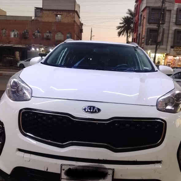 سبورتج 2018 ابيض امريكي  بيها قطعتين صبغ  ايرباك سليم مكاني بغداد السعر 153 وبيها مجال بسيط فحص السونار مرفق مع الصور 
***********
