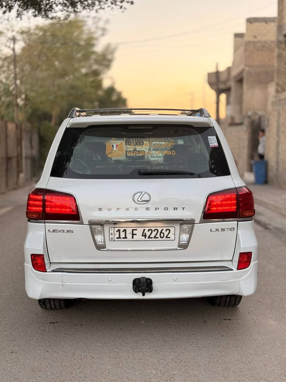 #لكزز بريم اصل موديل 2011  سياره جاهزه من كلشي وبيها صبغ جاملغ والباب الخلفي رقم بغداد إنكليزي سياره بريم فول  مواصفات داخل مشمشي المرغوب ماشية 117 الف السيارة كفالة تخم تاير مرايات شفط كشنات كهرباء +تدفئه وتبريد +كامرات 5 سياره جكات  بيبان بصمات 5 حساس خلفي وأمامي  السياره جديده #السعر310 وبيها مجال بصيط 
مكان سياره بغداد الرصافه 
رقم تلفون ***********
