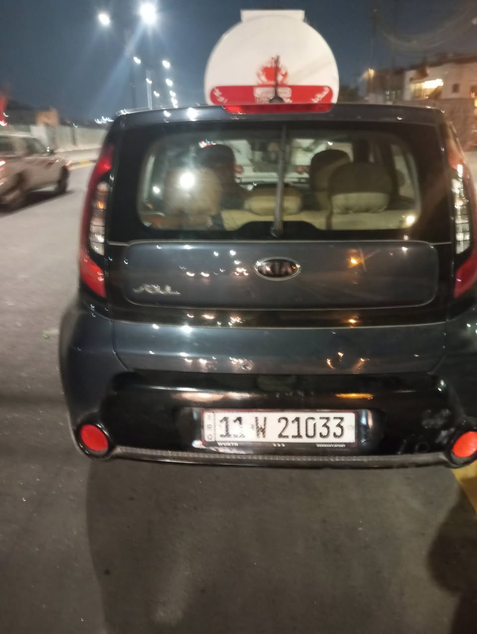 سيارة صول 2014 للبيع
ماشيه 62
محرك 2000 Gdi

ثلاث انواع قيادة
مغلفه الارضيه جلد وارد امريكي 
والخارج مغلف السونار مرفق بل الصورة 
تبريد شغال رقم بغداد انكليزي هزه جديد تحويل مباشر للعنوان بلديات الاستفسار على الرقم ***********
